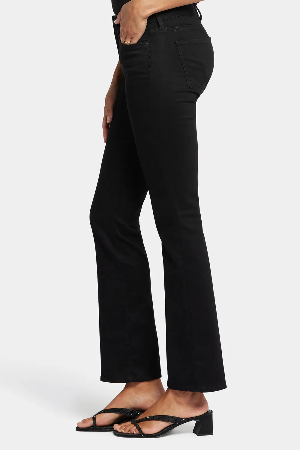 NYDJ Barbara Bootcut Jeans Schwarz kurz formend