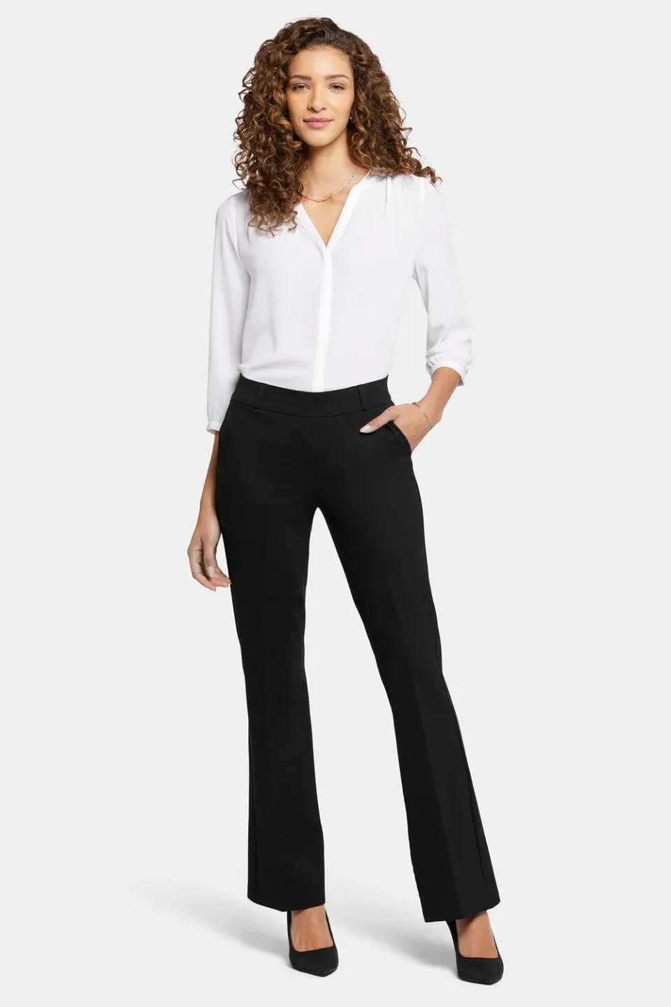 NYDJ Pull-On Flared Petite Hose Schwarz Ponte sculptend