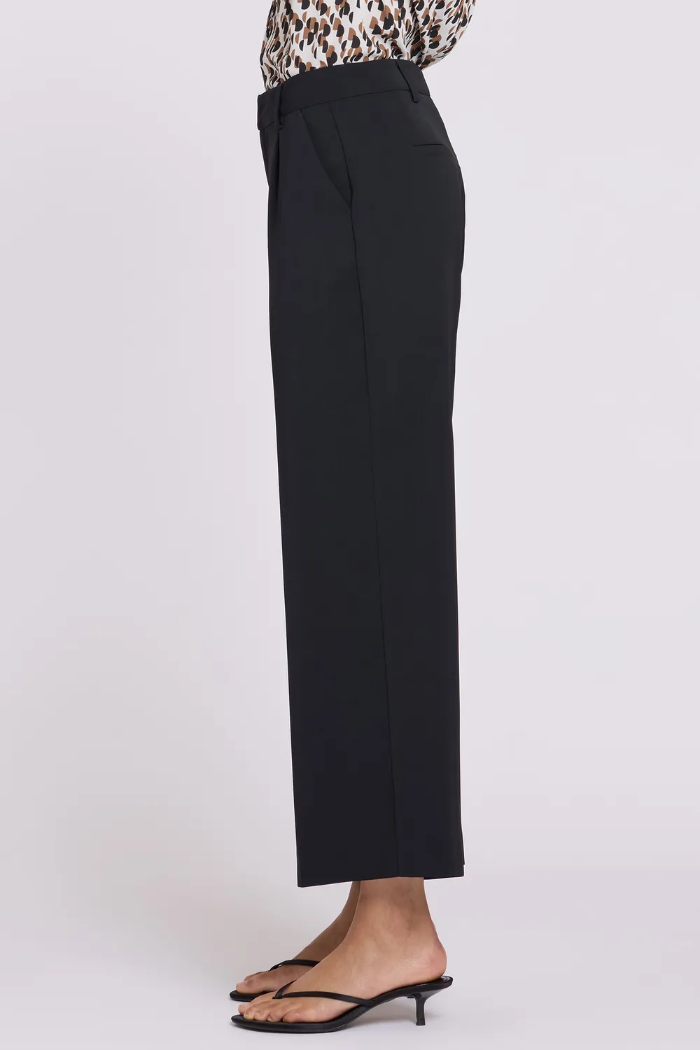 NYDJ Ankle Trouser Stoffhose Schwarz High Rise