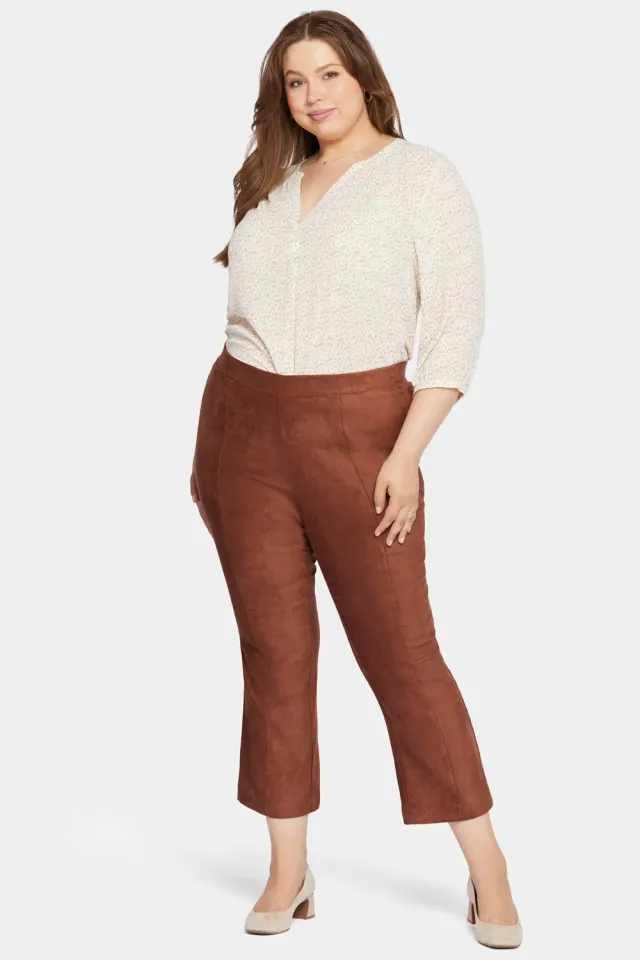NYDJ Bootcut Pull-On Hose Plus Coffee Bean Wildleder-Optik