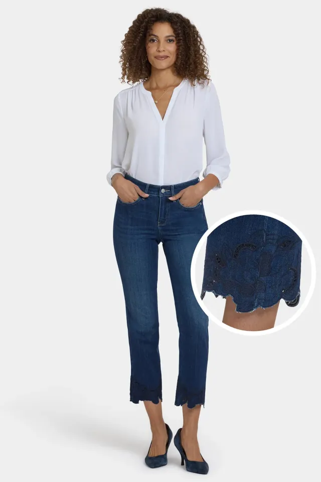 NYDJ Marilyn Straight Ankle Petite Jeans Wonderland Stickerei