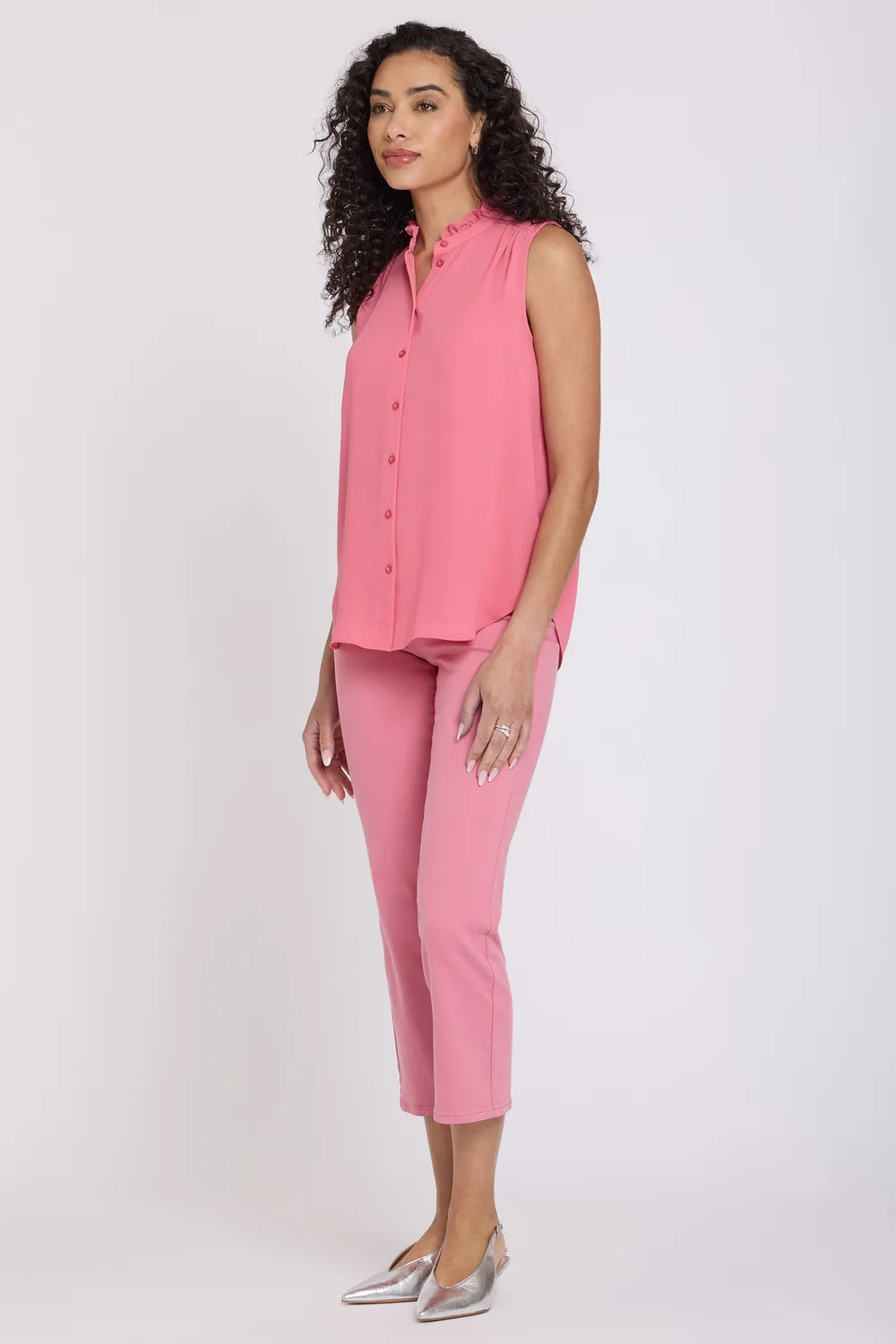 NYDJ Ruffle Neck Bluse Desert Rose Ärmellos