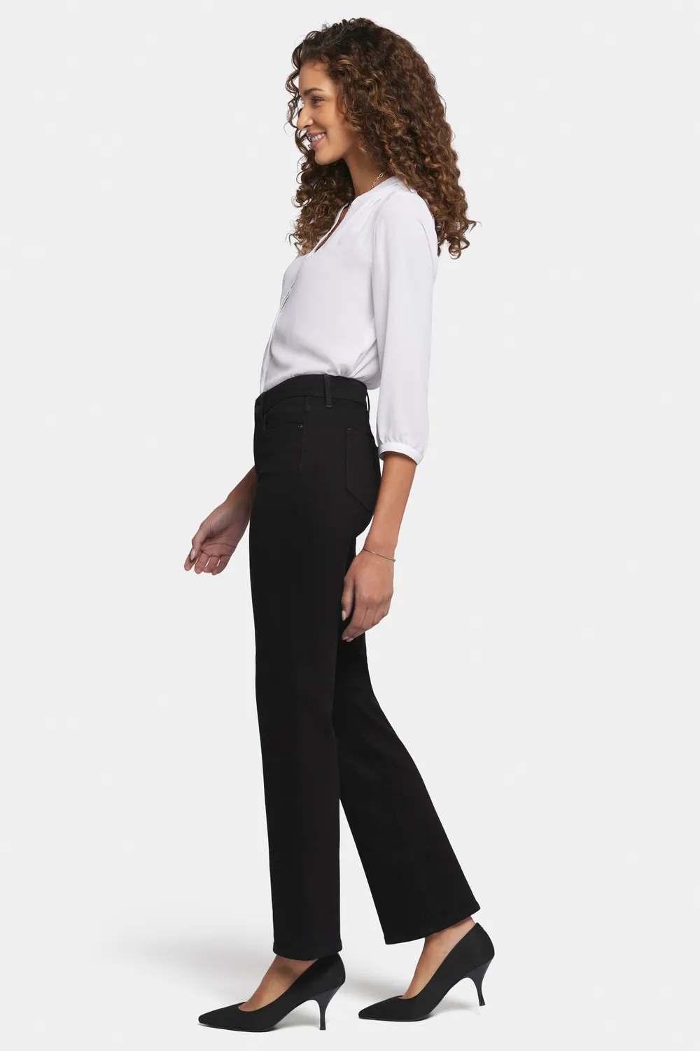 NYDJ Blake Slim Flared Jeans Petite Schwarz High-Rise