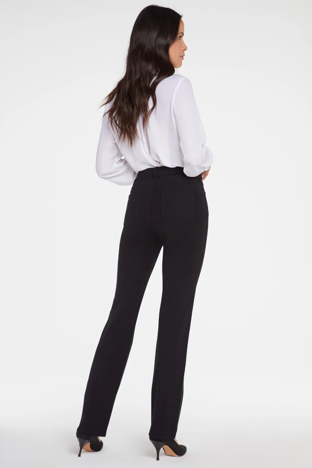 NYDJ Marilyn Straight Hose Petite Schwarz formend