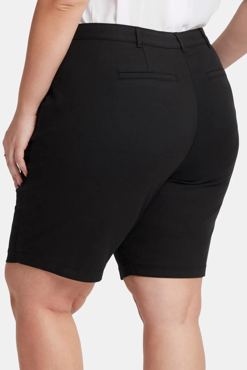 NYDJ Bermuda Shorts Plus Size Twill Shorts Schwarz