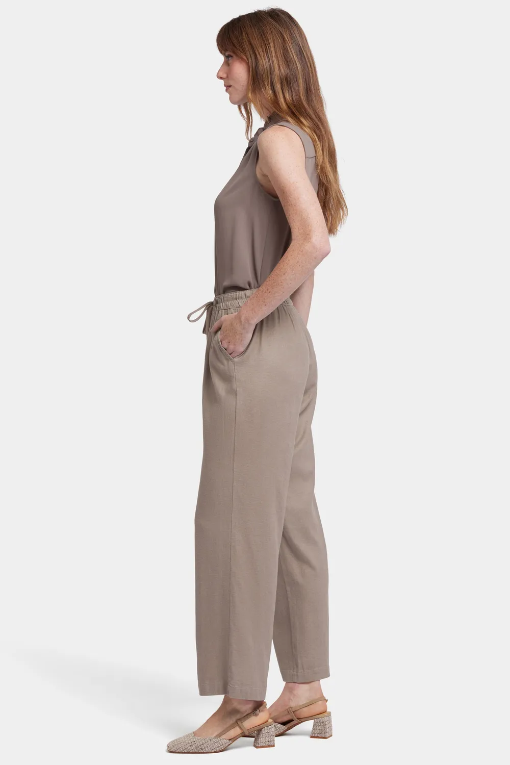 NYDJ Relaxed Drawstring Pull-On Pants Saddlewood Leinenhose Beige