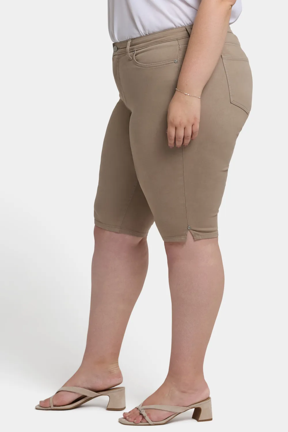 NYDJ Sophie Bike Capri Jeans Plus Saddlewood Knie
