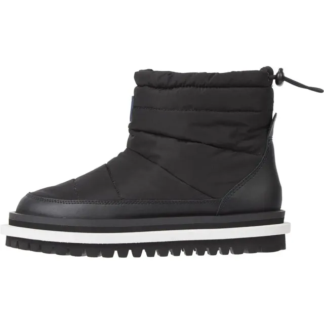 Tommy Jeans Padded Flat Boot Stiefel Schwarz Gefüttert