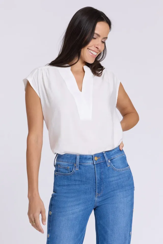 Gibsonlook Notch Neck Bluse Weiß Cap Sleeve Webstoff
