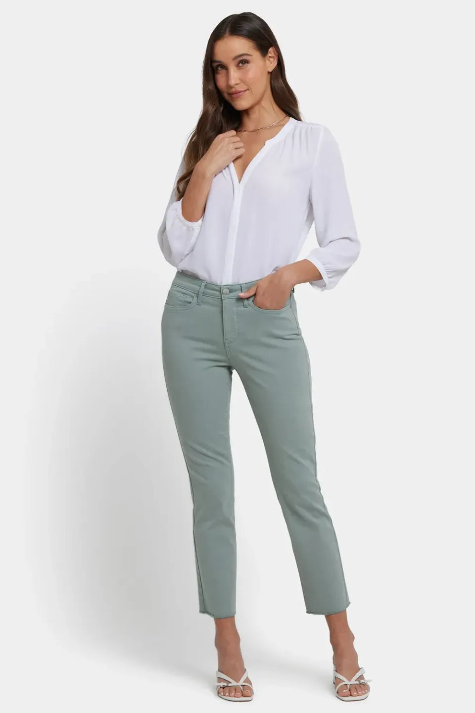NYDJ Sheri Slim Ankle Jeans Petite Mistletoe grün Fransensaum