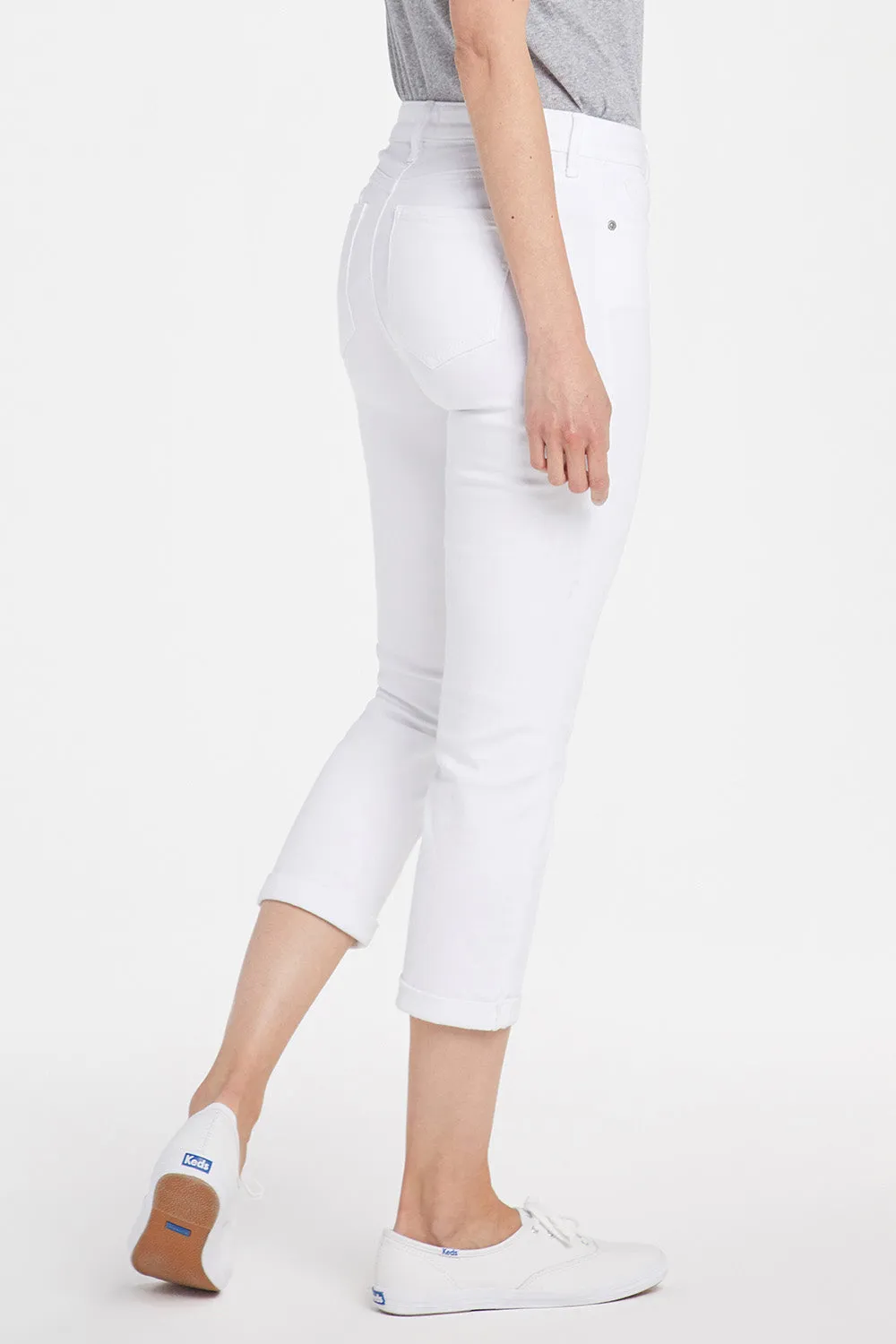 NYDJ Chloe Skinny Capri Jeans Optic White figurformend