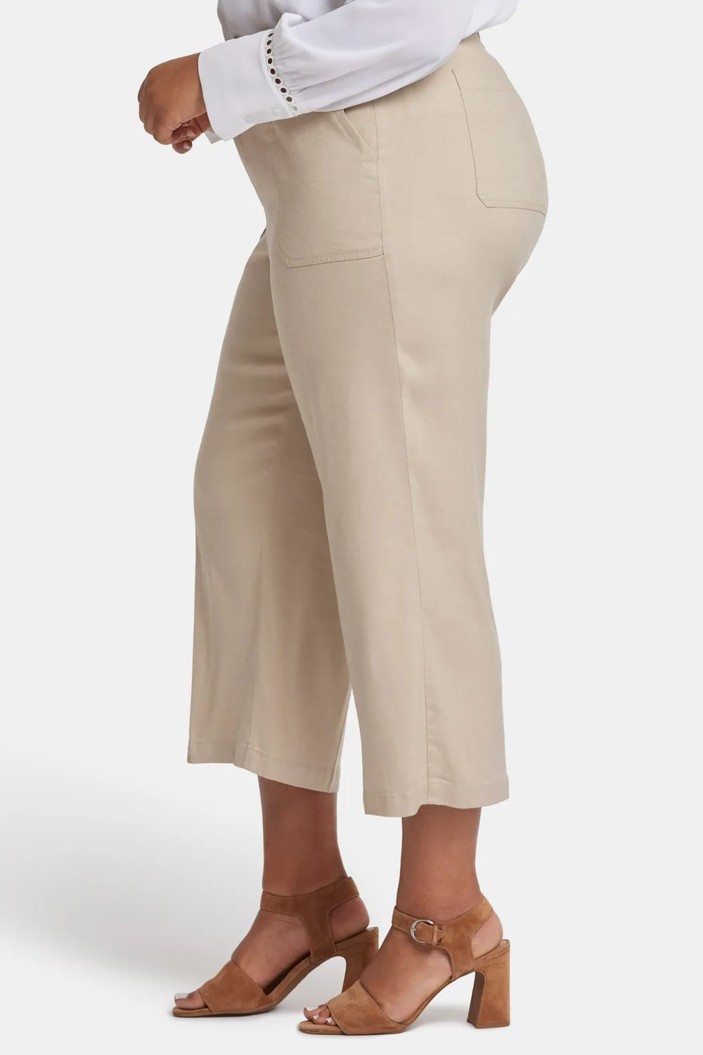 NYDJ Wide Leg Cargo Capri Hose Plus Feather