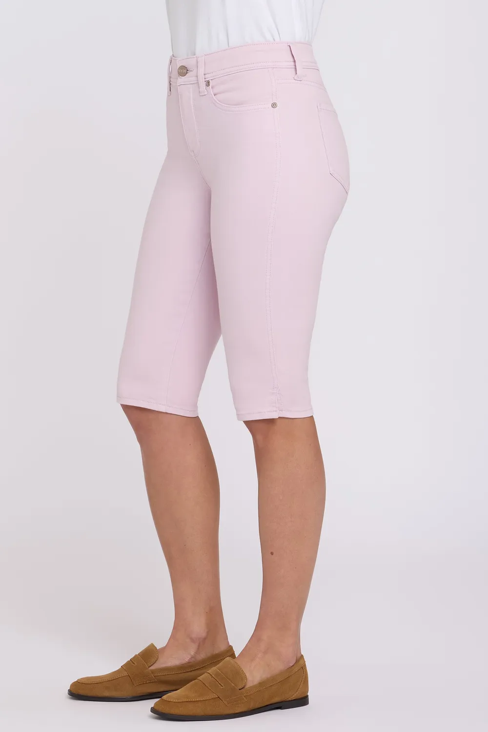 NYDJ Sophie Bike Capri Jeans Light Lilac knieumspielend